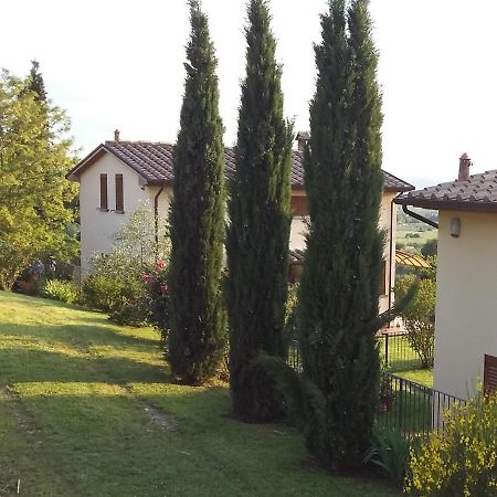 Villa I 3 Cipressi à Chiassa Superiore Extérieur photo